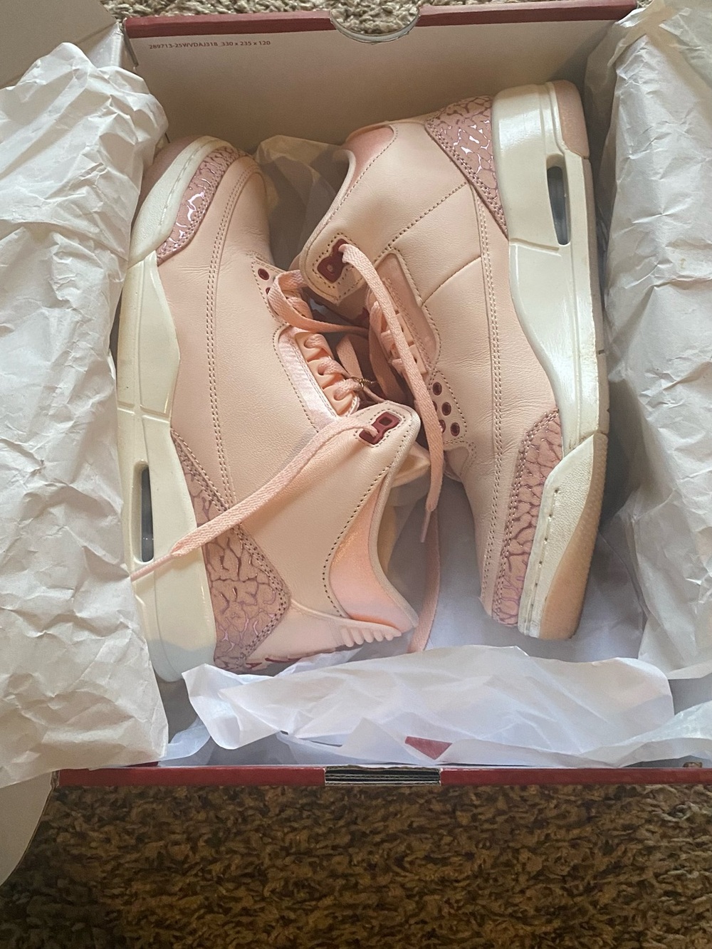 Jordan 3 womens valentines day used